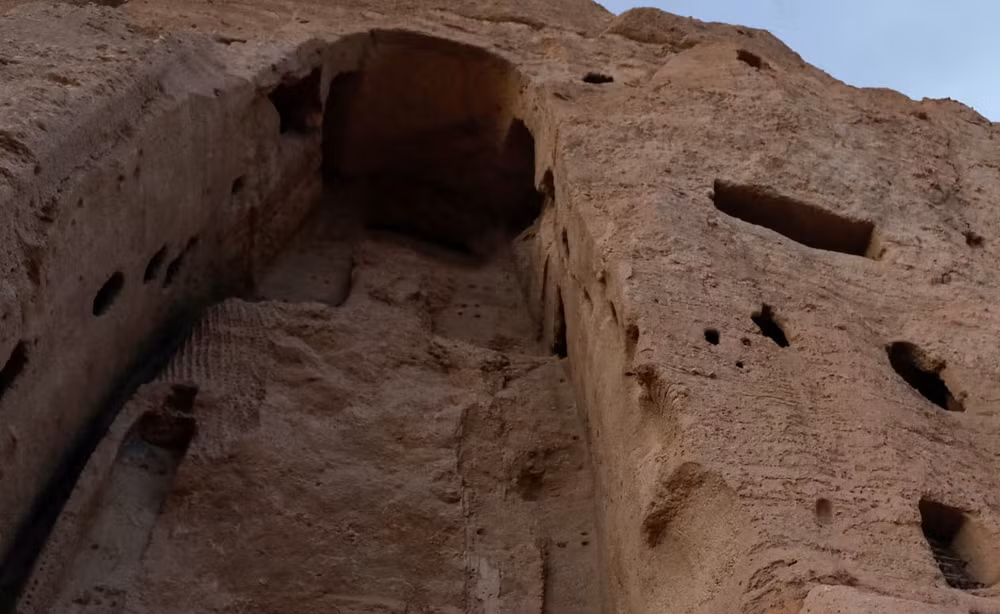 cac tay sung sat hai 3 du khach tay ban nha o afghanistan hinh 1