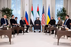 Đàm phán ba bên Nga, Ukraine và Mỹ diễn ra căng thẳng về lãnh thổ