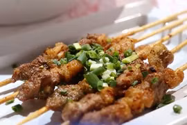 Trung Quốc mở trường cao đẳng chuyên về… nướng thịt