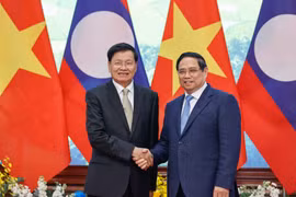 Việt Nam – Lào tăng cường phối hợp, thúc đẩy thương mại song phương hướng tới 5–10 tỷ USD