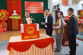Kỳ 3: Ngày hội lớn – Khi cử tri gửi gắm niềm tin