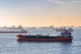Kiến nghị cho tàu biển Việt Nam qua eo biển Hormuz theo thứ tự ưu tiên