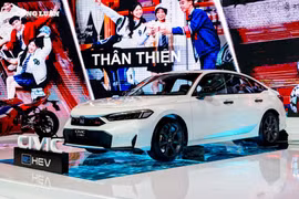 Honda Việt Nam tiếp tục giảm giá, tặng tiền mặt cho khách mua ô tô