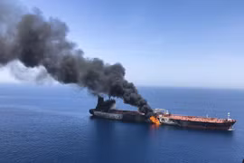 Hormuz 'rung chuyển', châu Á và cả Việt Nam chịu tác động đầu tiên