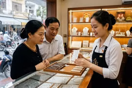 Giá bạc hôm nay 12/3: Bạc Phú Quý giảm mạnh, thế giới lao dốc