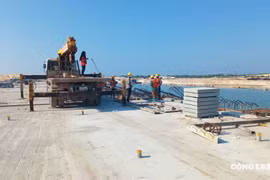 Loạt dự án khu công nghiệp ‘xây tổ’ ở ven biển Đông Nam Quảng Trị