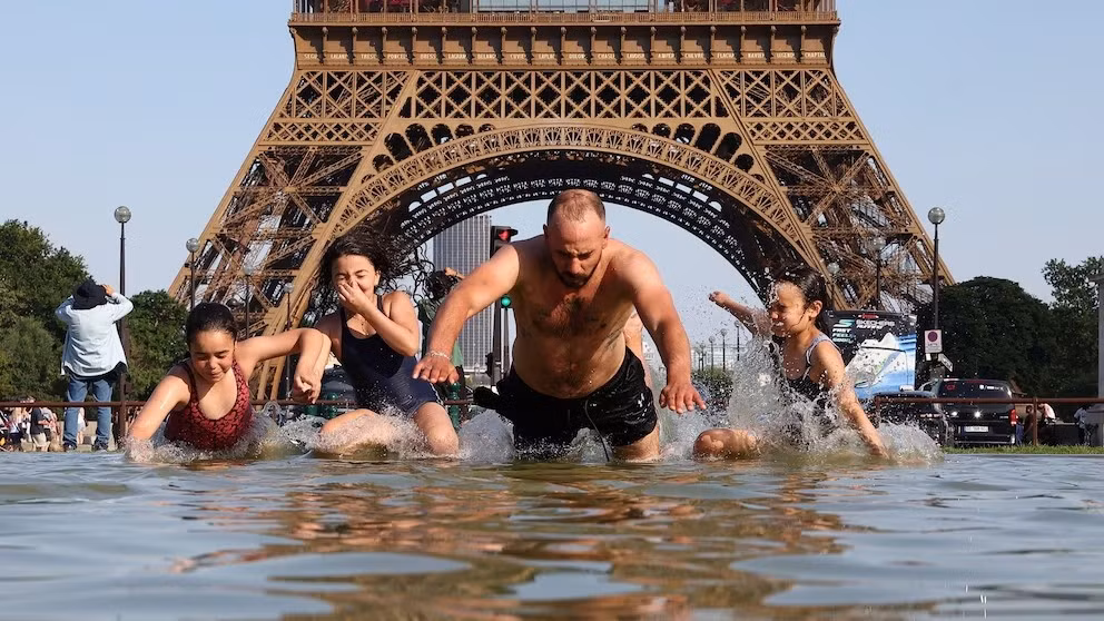 eiffel-weather-1782208194955-hpmain-16x9.jpg