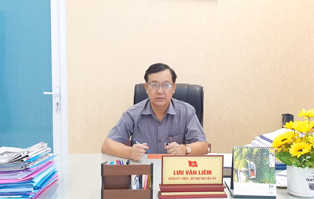 huyen vinh loi tinh bac lieu chung suc dong long cham lo cho nguoi ngheo hinh 1