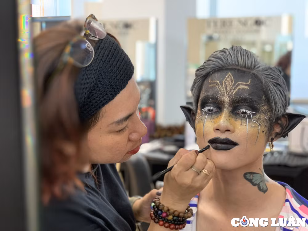 nu nghe nhan 7x hon 10 nam dam me nghe hoa trang phim kinh di hinh 3
