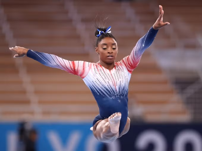 nguoi phi thuong simone biles hinh 1