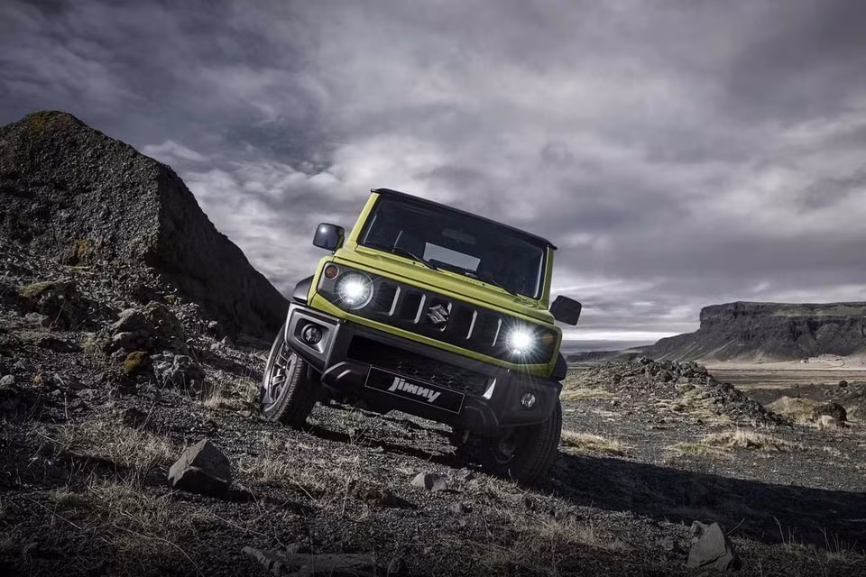 nguoi thai lan phai boc tham de duoc kiem suat mua suzuki jimny 2023 hinh 2