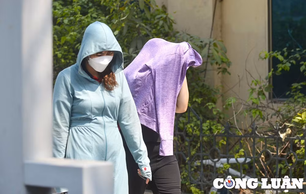 nang nong gay gat nguoi dan thu do kin mit ra duong hinh 7