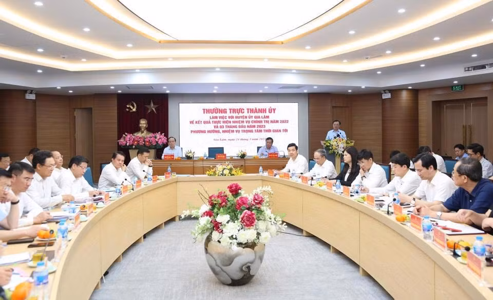 bi thu ha noi gia lam tro thanh quan phai tim ra mot huong di lau dai ben vung hinh 2