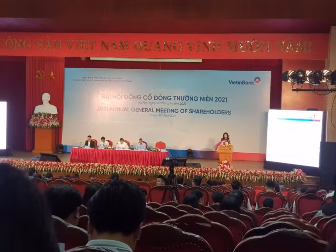 Ngân hàng VietinBank tổ chức ĐHĐCĐ thường niên 2021. Ảnh KL.