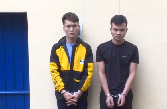 Hai bị can Đông, Luận gây ra hàng chục vụ trộm cắp ở các đình chùa. Ảnh: CACC.