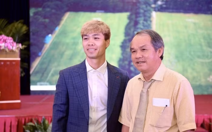 Ông chủ Bầu Đức tặng quà cưới 'khủng' cho Công Phượng. Ảnh: internet