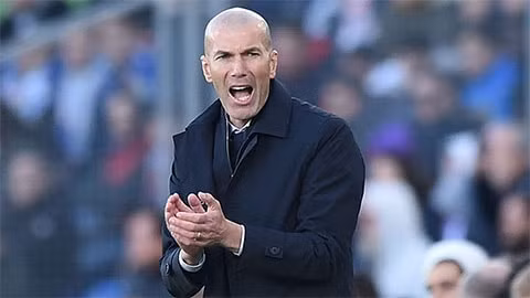 HLV Zidane đưa ra quan điểm trước tin đồn bị Real sa thải. Ảnh: TL
