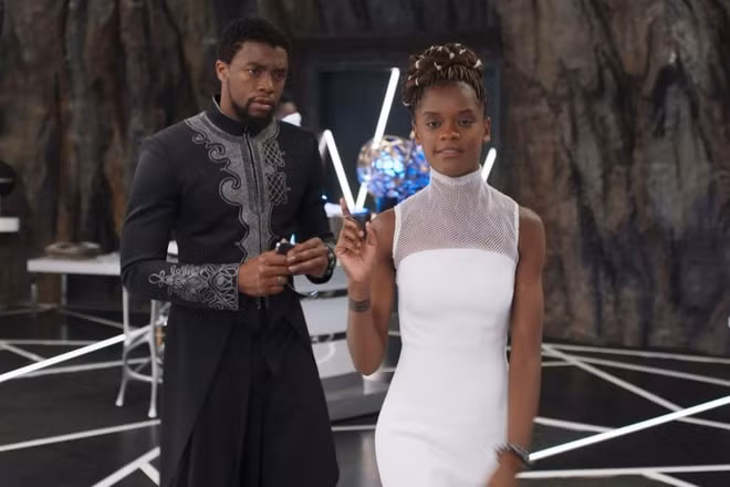 Sao Black Panther đóng tài khoản sau video 'nói xấu' vaccine COVID-19