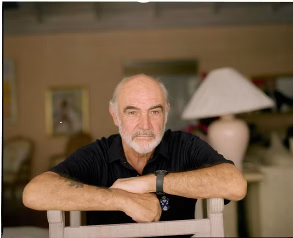 Ngày 31/10, Sean Connery qua đời ở tuổi 90.