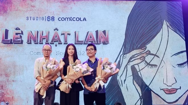 Ngô Thanh Vân (giữa) cùng nhóm tác giả Phong Dương Comics