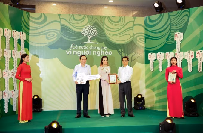 BAC A BANK cùng Quỹ Vì Tầm Vóc Việt chung tay vì người nghèo