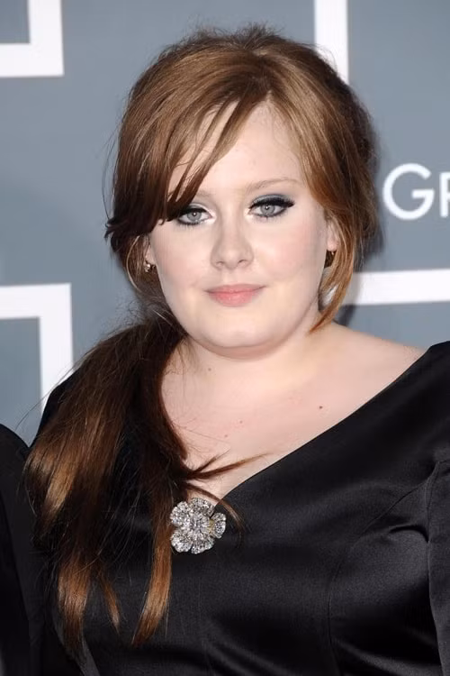 Nữ ca sĩ Adele giảm tổng cộng 45kg từ năm 2019 đến nay.