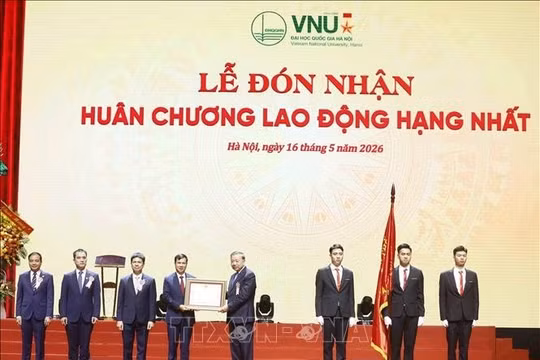 Tổng Bí thư, Chủ tịch nước Tô Lâm: Đại học Quốc gia Hà Nội tiếp tục vươn lên trở thành trụ cột học thuật hàng đầu, trung tâm sáng tạo lớn