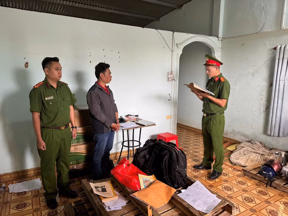 bat giam doc doanh nghiep tham o tai san cua cong ty hinh 1