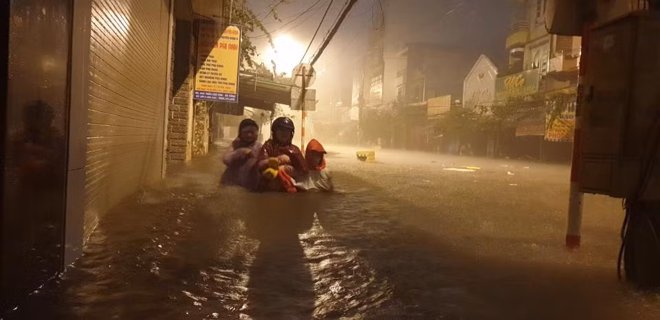toan tp da nang ngap sau nhieu nguoi dan keu cuu hinh 2