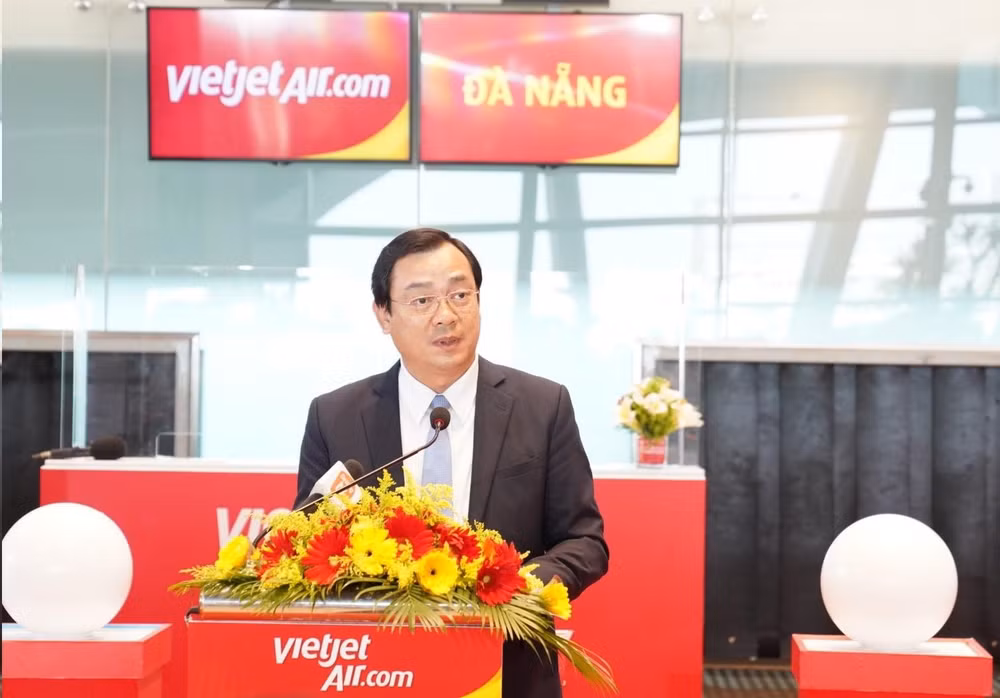 bay de dang giua da nang va new delhi mumbai an do cung vietjet hinh 13