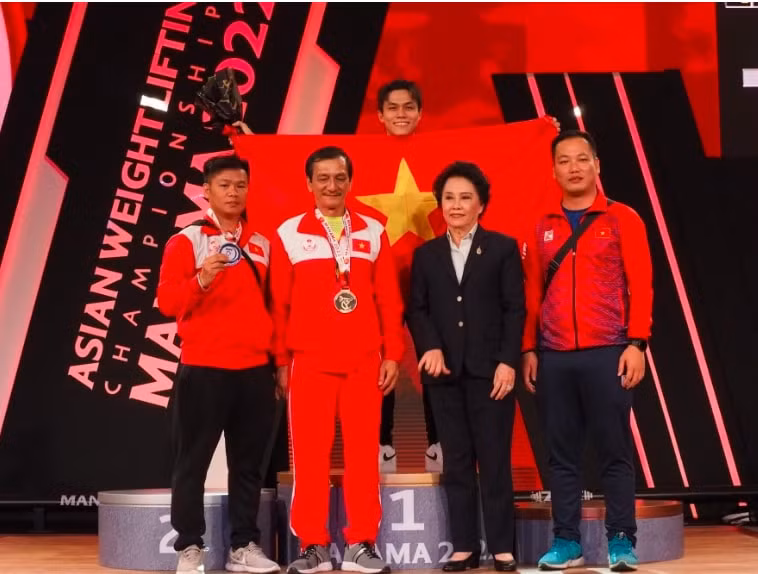 nguyen tran anh tuan vuot qua luc si trung quoc gianh hcv cu ta chau a hinh 3