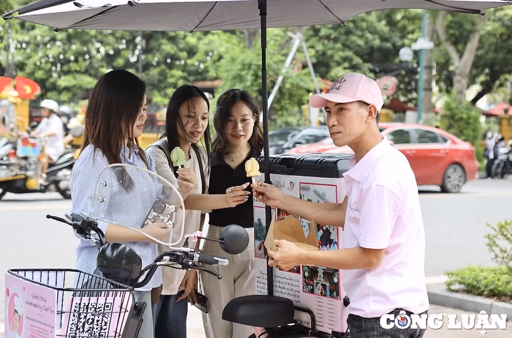 doc dao nhung que kem mo phong cac dia danh noi tieng o ha noi hinh 5