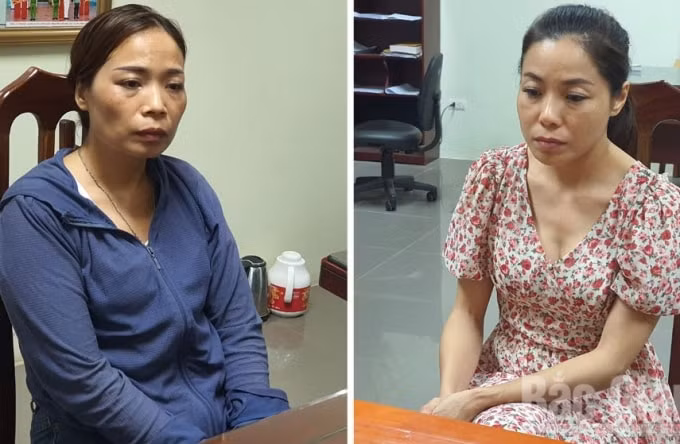Bùi Thị Xuân và Trần Tuyết Nhung tại Cơ quan Công an. (Ảnh Báo Bắc Giang)