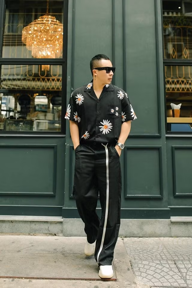 khắc tiệp1