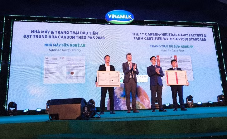 ra mat nhan dien thuong hieu moi vinamilk bao cao doanh thu va loi nhuan quy ii 2023 tang truong hinh 7