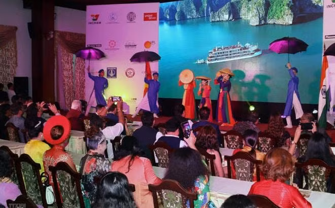 le hoi chao viet nam 2023 dien ra tai tphcm da lat va tuy hoa hinh 1