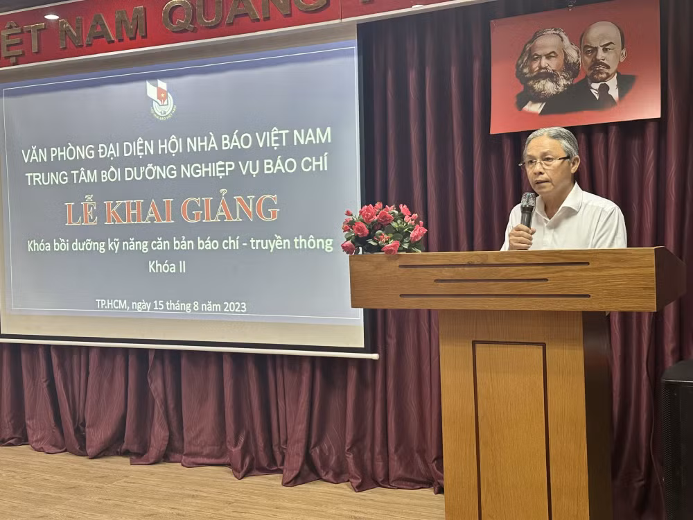 tp ho chi minh khai giang khoa hoc boi duong ky nang can ban ve bao chi truyen thong nam 2023 hinh 1