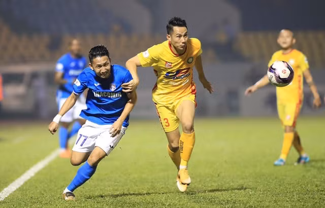 mien phi vao san tran ban ket cup quoc gia 2023 giua dong a thanh hoa va pvf cand hinh 1
