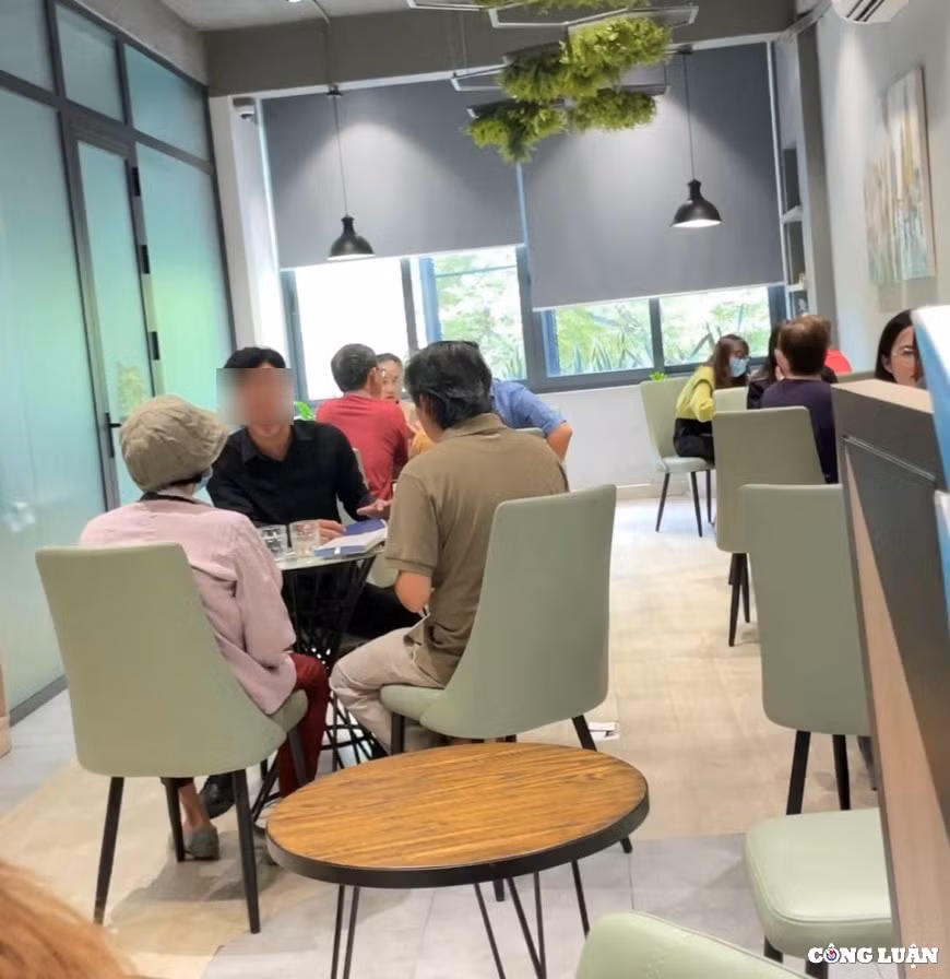 khach hang so huu ky nghi cua vacation paradise nhan duoc cuoc goi la thu mua hop dong gia cao hinh 2