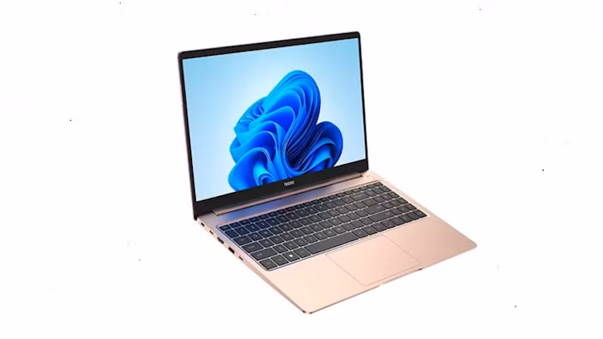 hinh anh chiec laptop dau tien do tecno san xuat hinh 3