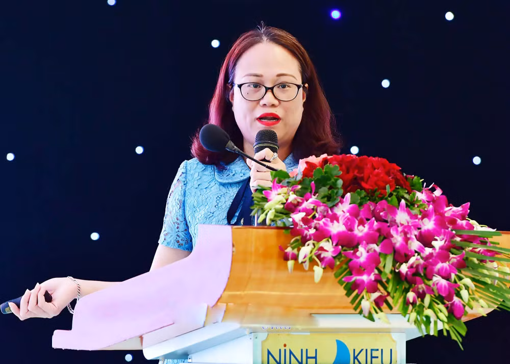 chuyen doi so la su ket hop noi dung voi cong nghe coi doc gia la trung tam hinh 3