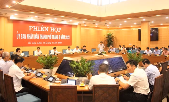 ha noi xem xet chuyen doi phuong tien xanh trong van tai hanh khach cong cong hinh 1
