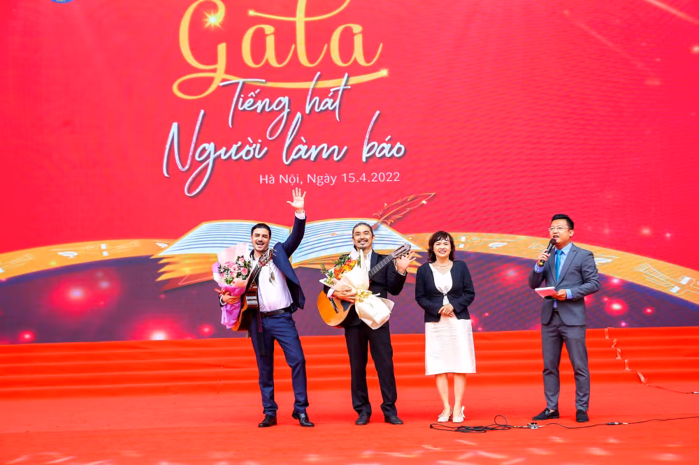 san choi tham tinh doan ket giua nhung nguoi lam bao ca nuoc hinh 3