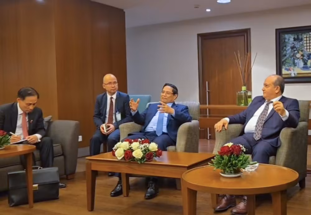 Hai Thủ tướng Việt Nam, Algeria làm việc với các doanh nghiệp để thúc đẩy các dự án cụ thể- Ảnh 1.