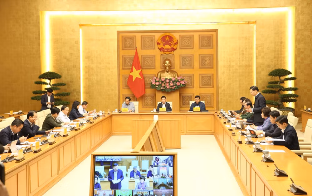 Thủ tướng: Đặt mình vào địa vị người dân để khắc phục hậu quả thiên tai nhanh nhất, hiệu quả nhất- Ảnh 3.