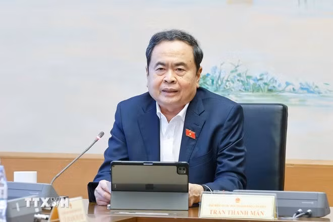 chu-tich-quoc-hoi-tran-thanh-man-1.jpg