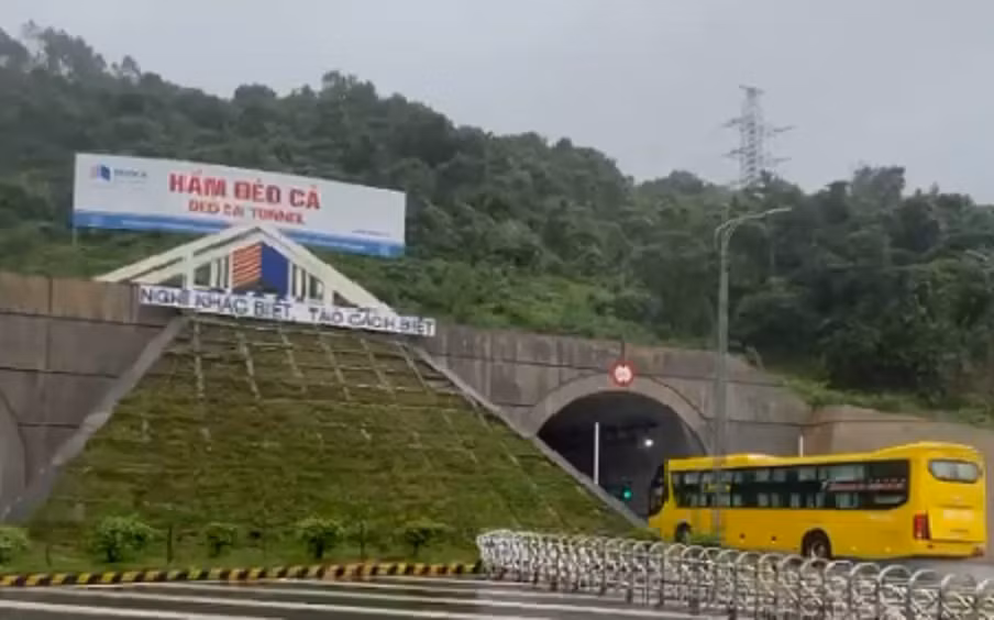 hầm đèo cả