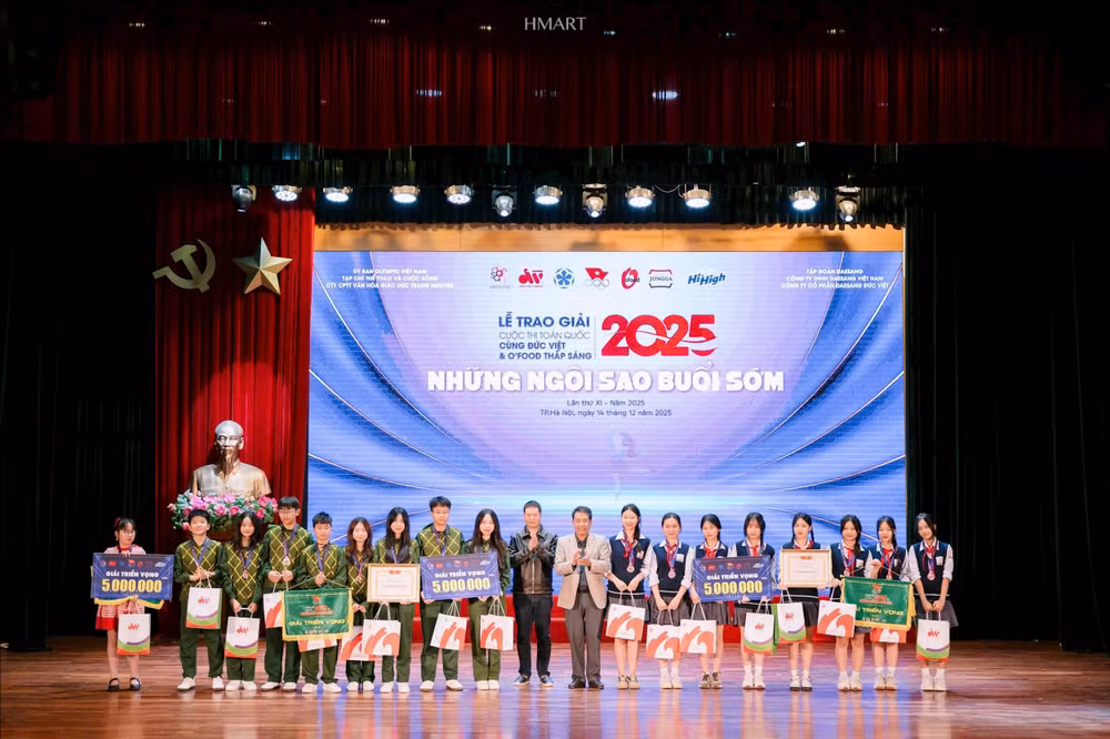 z7325675110134_d9cee328d1414c575c970856f1bacbc5.jpg
