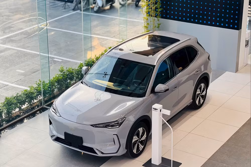 Mẫu xe thuần điện Geely EX5 cạnh tranh với VinFast VF 7 - Ảnh: Tasco Auto
