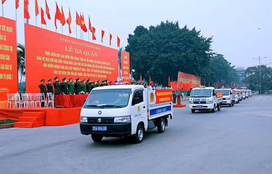 nb ra quân 1